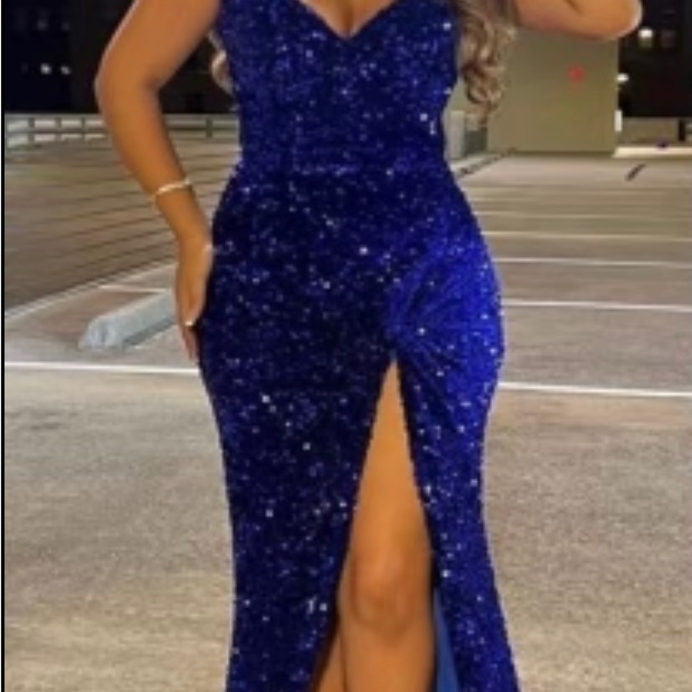 Sapphires In The Night - Picture 3 of 12
